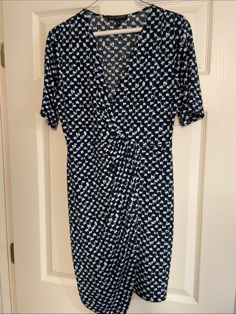 Banana Republic Navy and White Printed V-Neck Faux Wrap Midi Dress
